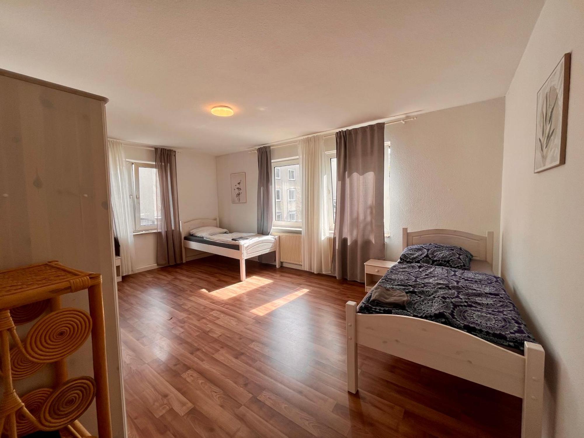 Geraeumige Wohnung Im Herzen Kassels Exterior foto
