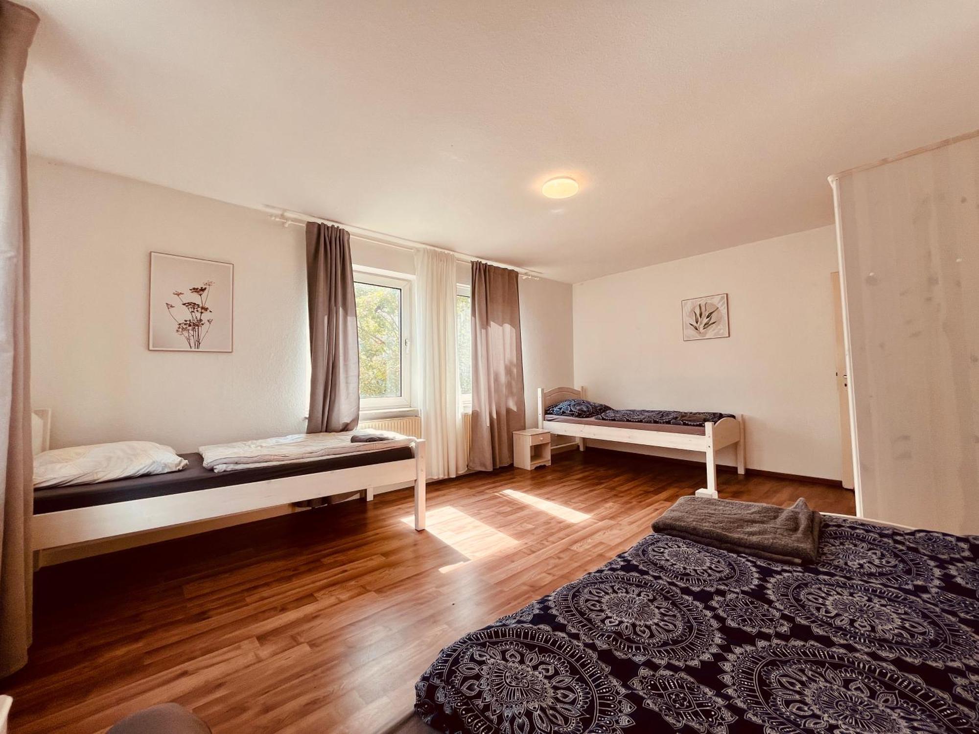 Geraeumige Wohnung Im Herzen Kassels Exterior foto